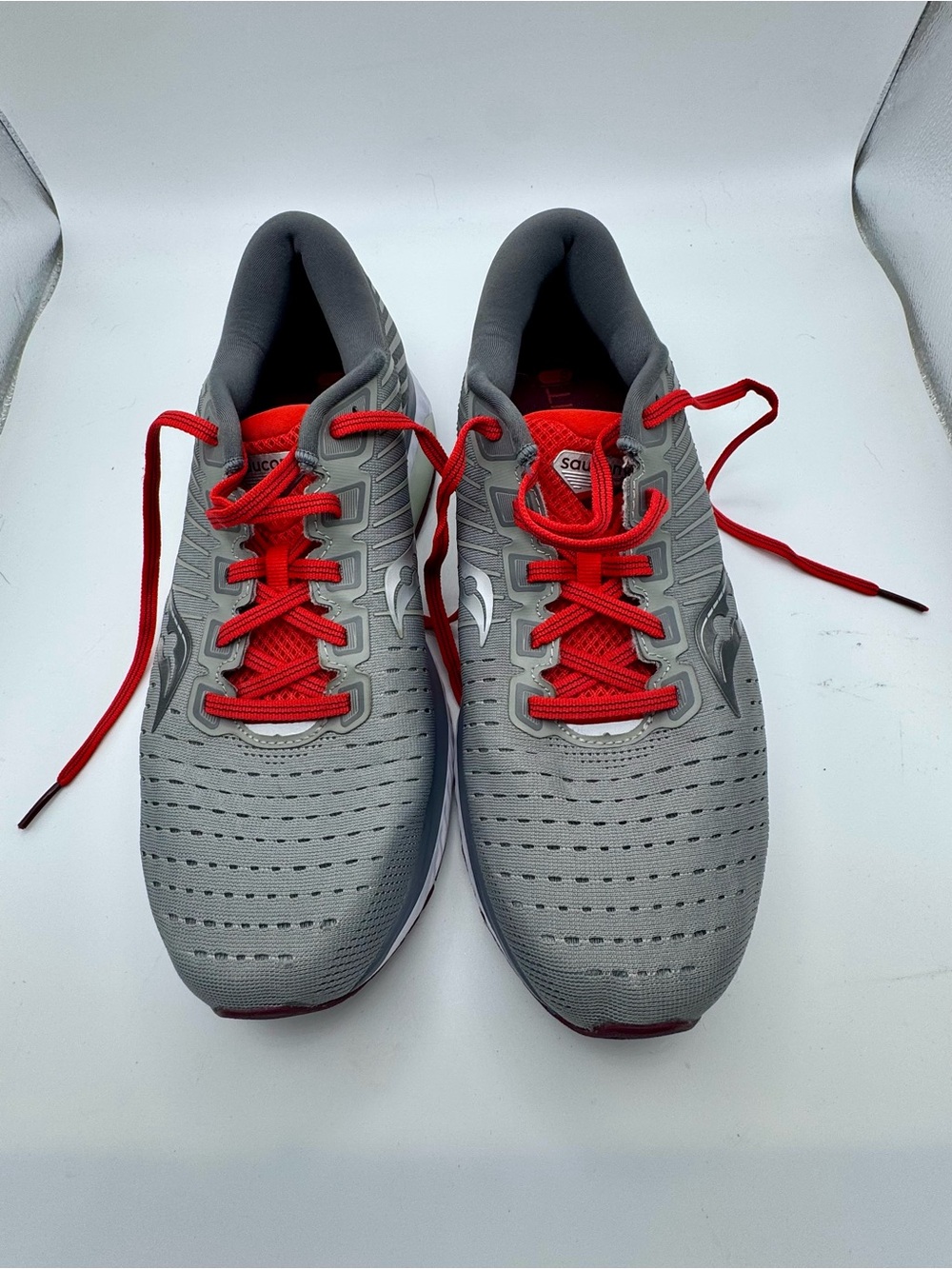 Saucony Gray Running Shoes with Red Laces